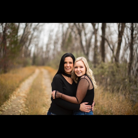 Meet your Posher, Tami - Picture 3 of 3